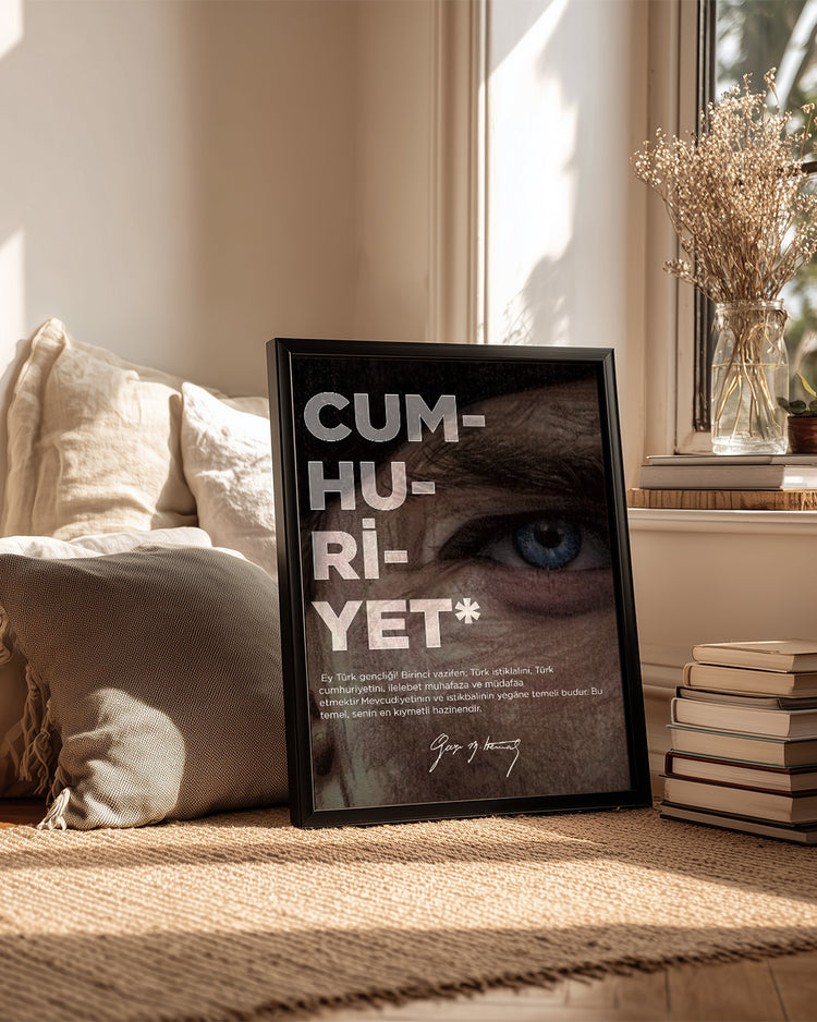 Cumhuriyetin Gözü – Özgürlüğün İzinde Atatürk Poster Tablosu