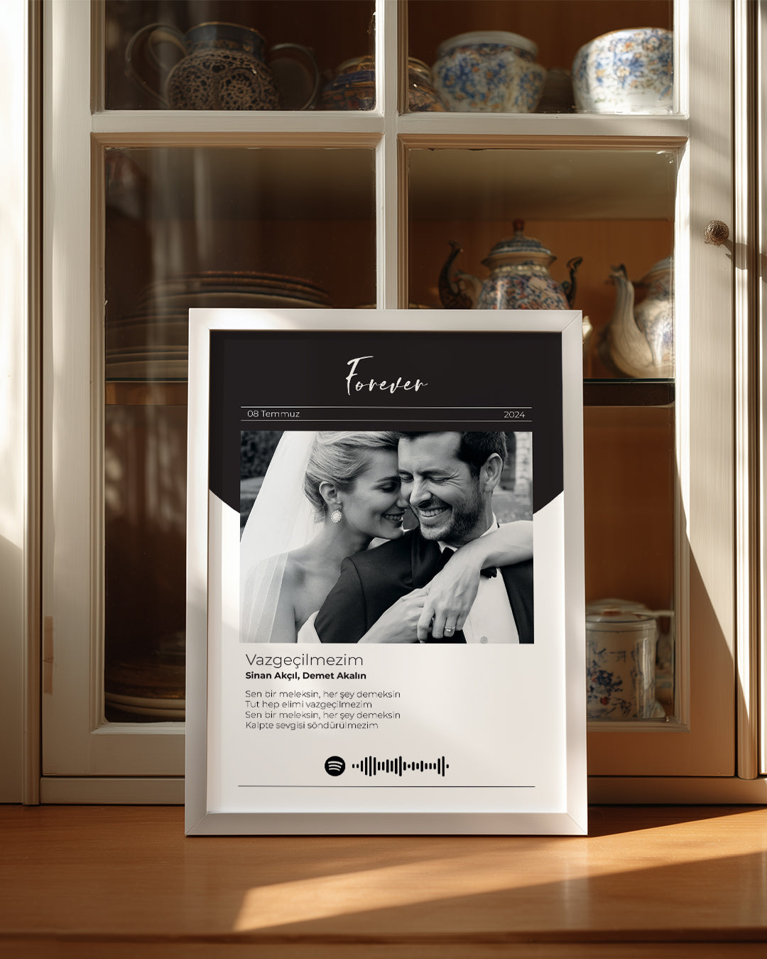 Forever Poster Table