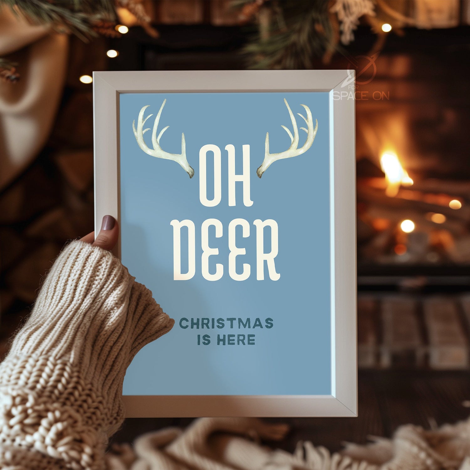 Festive Kitten Portrait Poster Tablosu