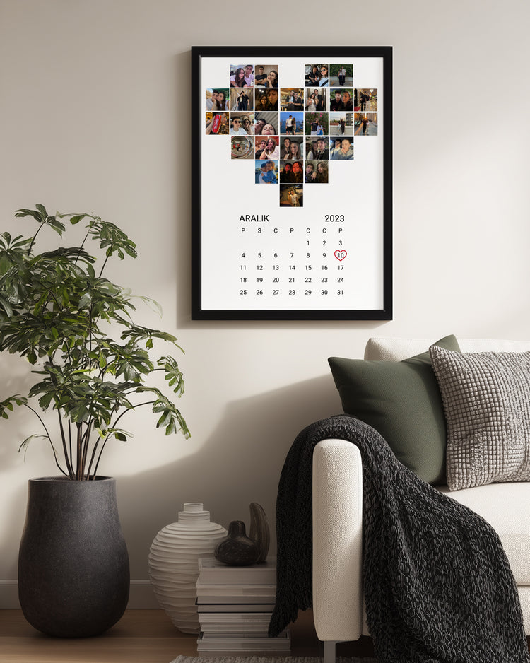 Fotoğraflı Ve Tarihli Kalp Şeklinde Poster Tablo