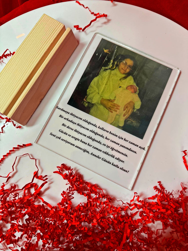 Annelere Özel Anne Yazılı Pleksi Konsept Kutu