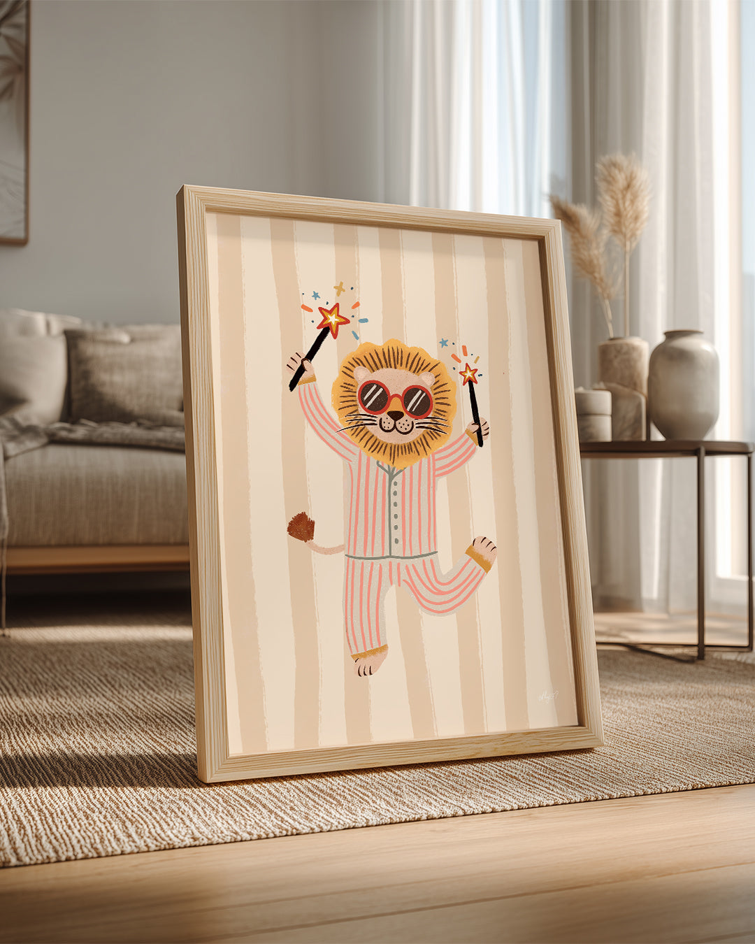 Aslan Pijama Giyiyor - Eğlenceli Ve Renkli Sihir Gösterisi Poster Tablosu