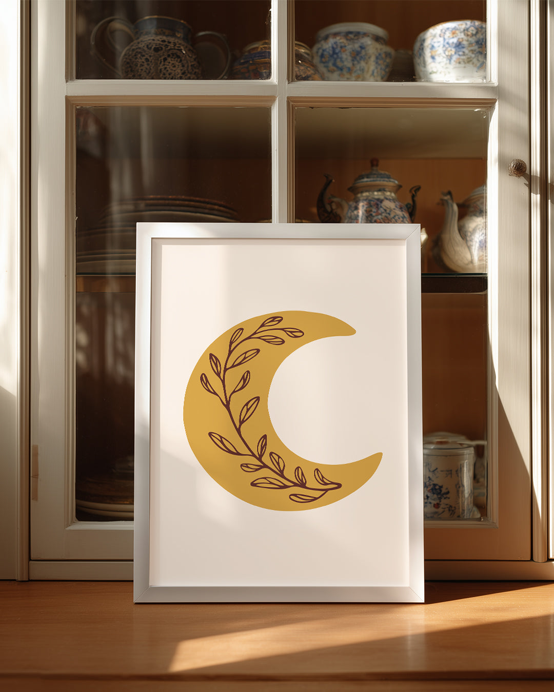 Ay Motifi - Yapraklarla Süslenmiş Bir Tasarım Poster Tablosu