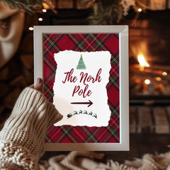 Candlelit Tree Tradition Poster Tablosu