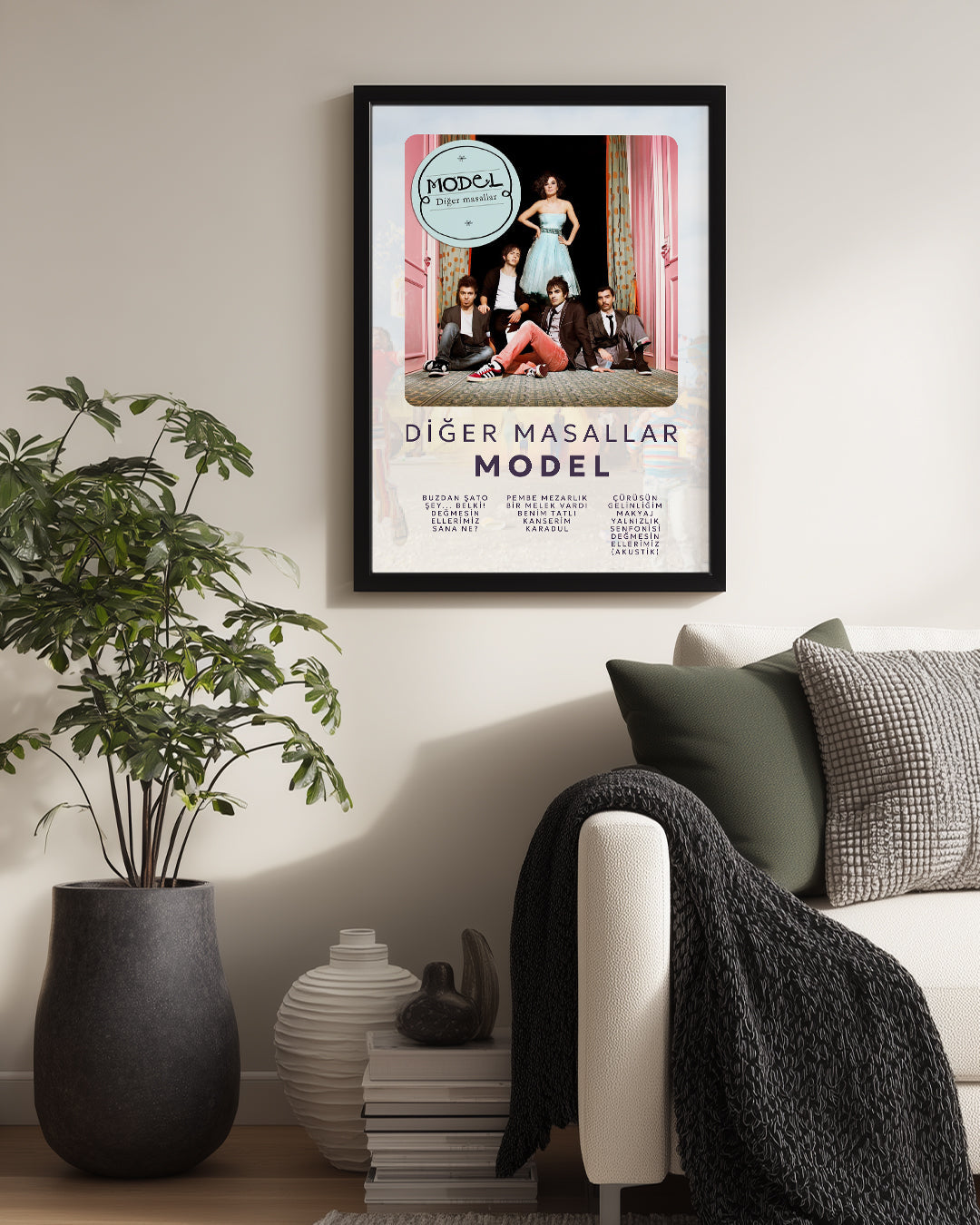 Diğer Masallar - Model Poster Tablosu