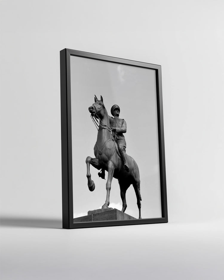 Ebedi Lider: Atatürk Heykeliyle Yücelen Türkiye Poster Tablosu