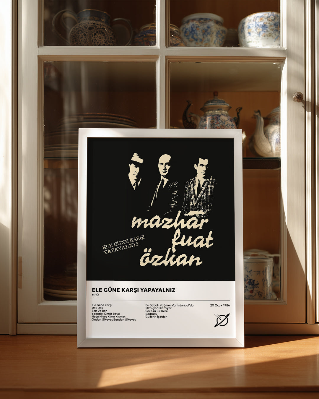 Ele Güne Karşı Yapayalnız - MFÖ Poster Tablosu