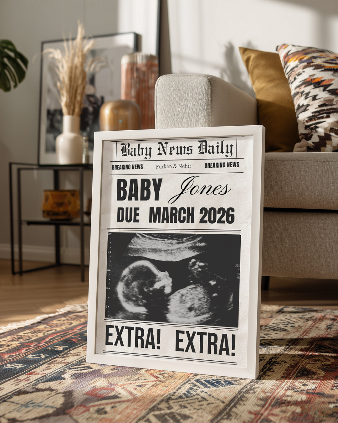 Extra! Extra! – Kişiselleştirilebilir Hamilelik Duyuru Posteri