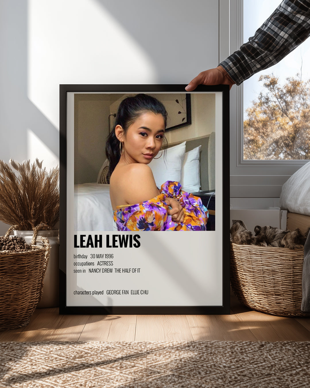 Leah Lewis Poster Tablosu