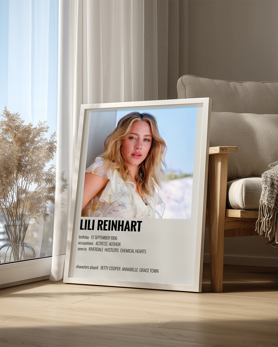Lili Reinhart Poster Tablosu