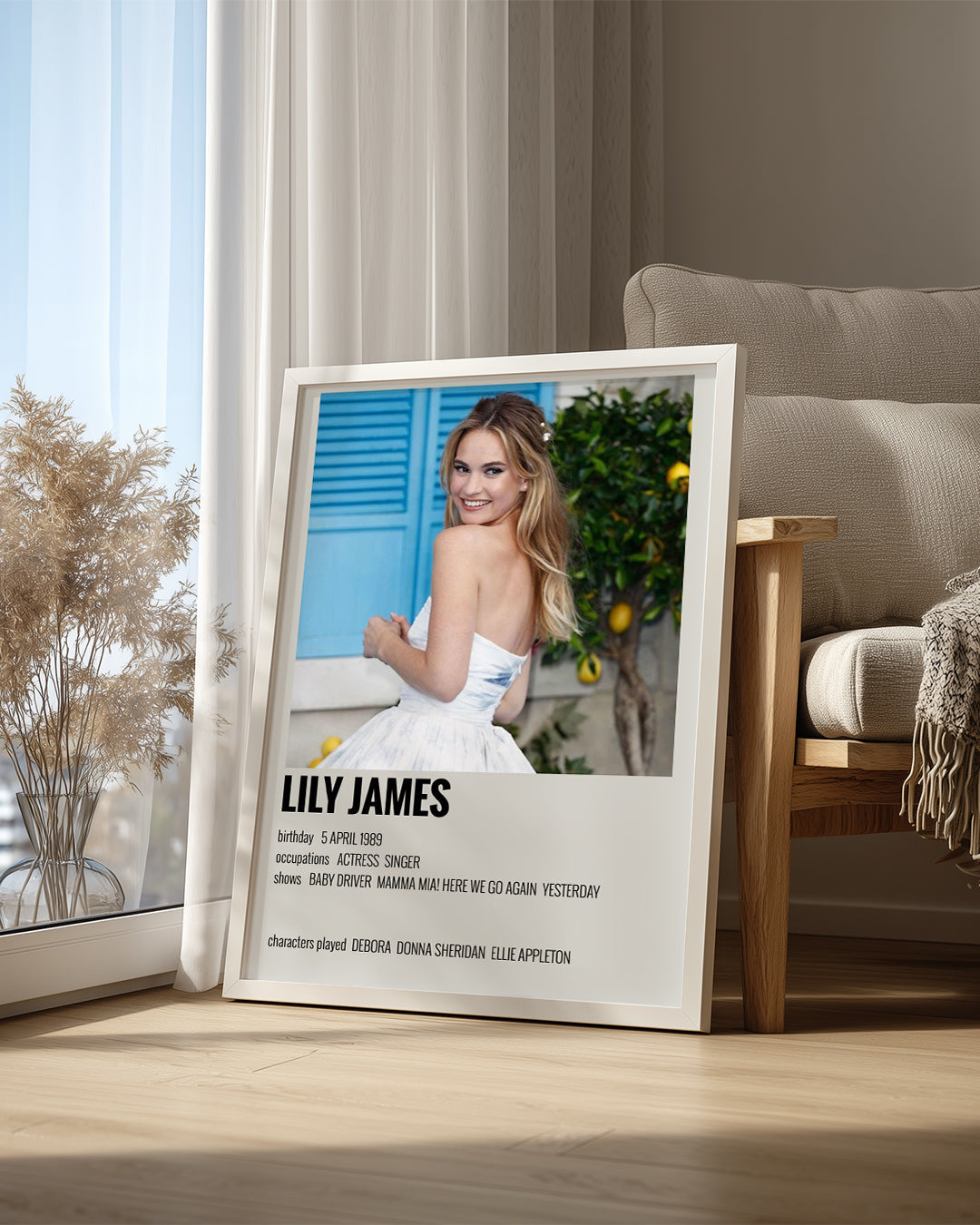 Lily James Poster Tablosu