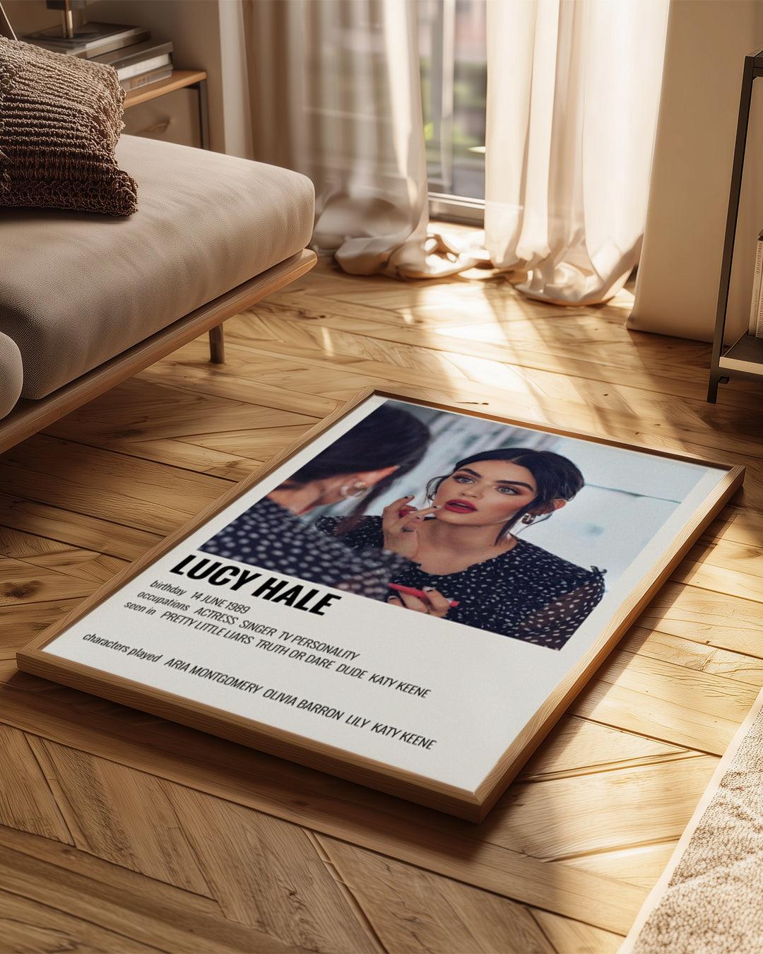 Lucy Hale Poster Tablosu