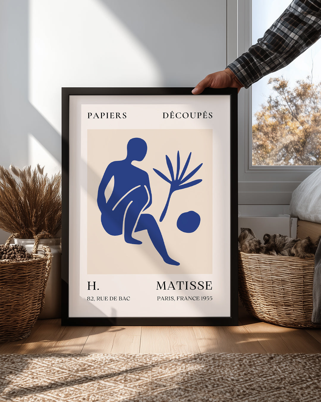 Mavi Oturan Figür ve Tropikal Yaprak - Henri Matisse - 1955 Poster Tablosu