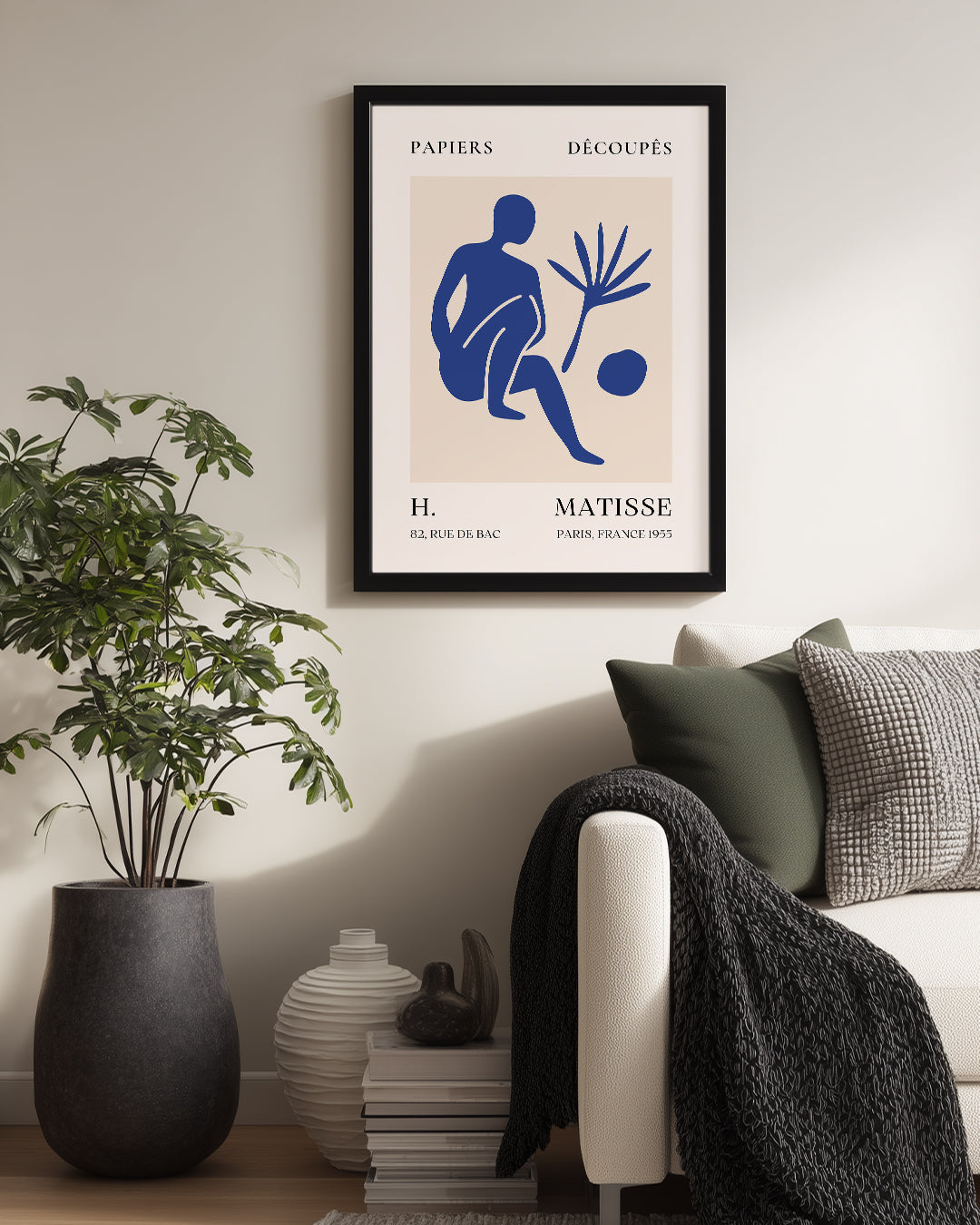 Mavi Oturan Figür ve Tropikal Yaprak - Henri Matisse - 1955 Poster Tablosu