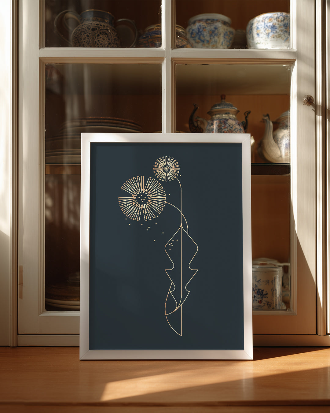 Minimalist Cicek - Altın Hatlar Poster Tablosu