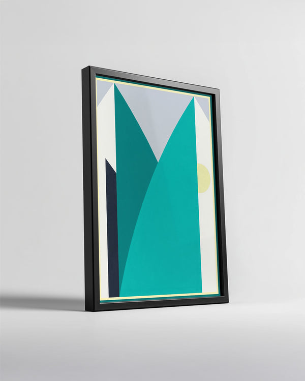 Modern Dağ Manzarası - Geometrik Şekillerle Abartılmış Renkler Poster Tablosu