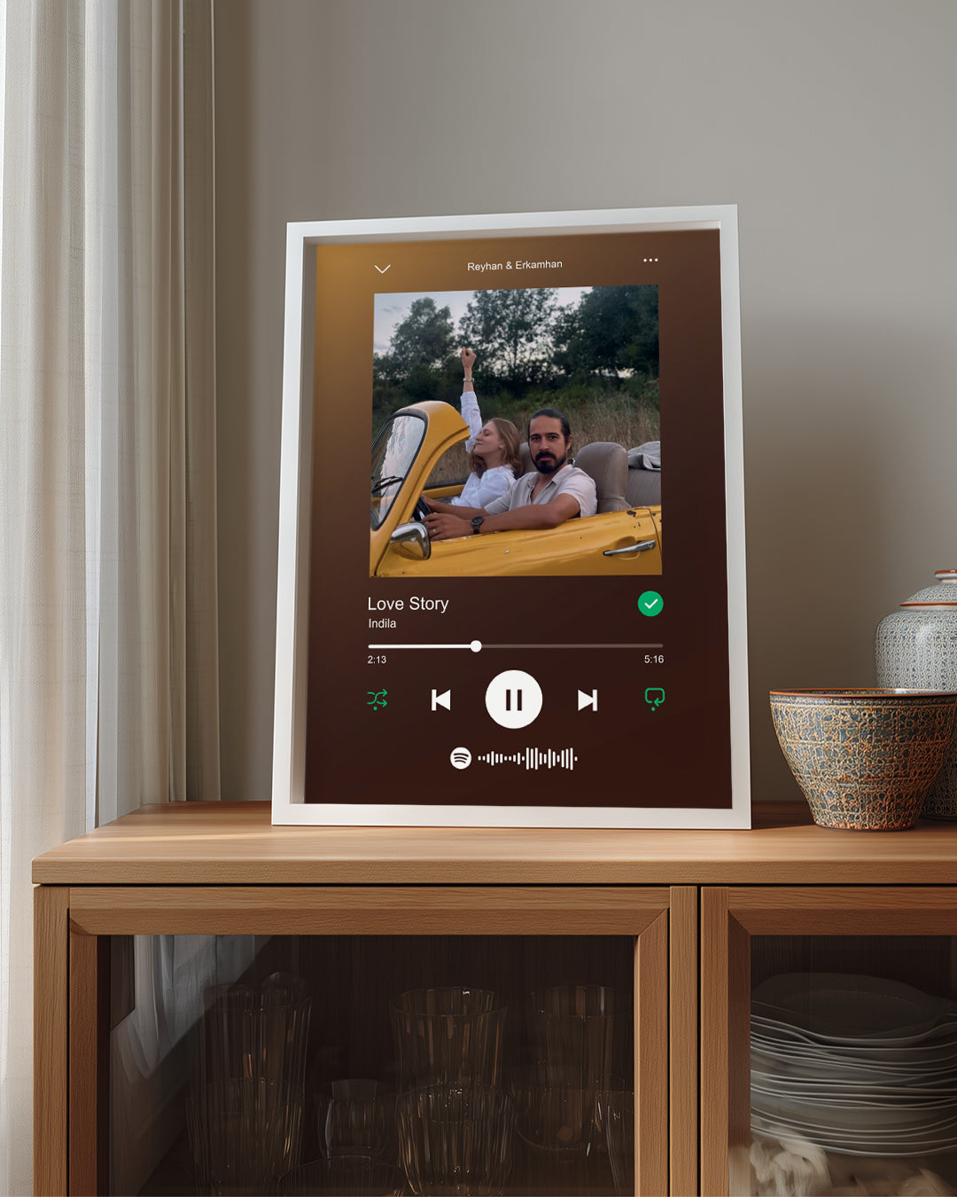 Spotify Poster Table
