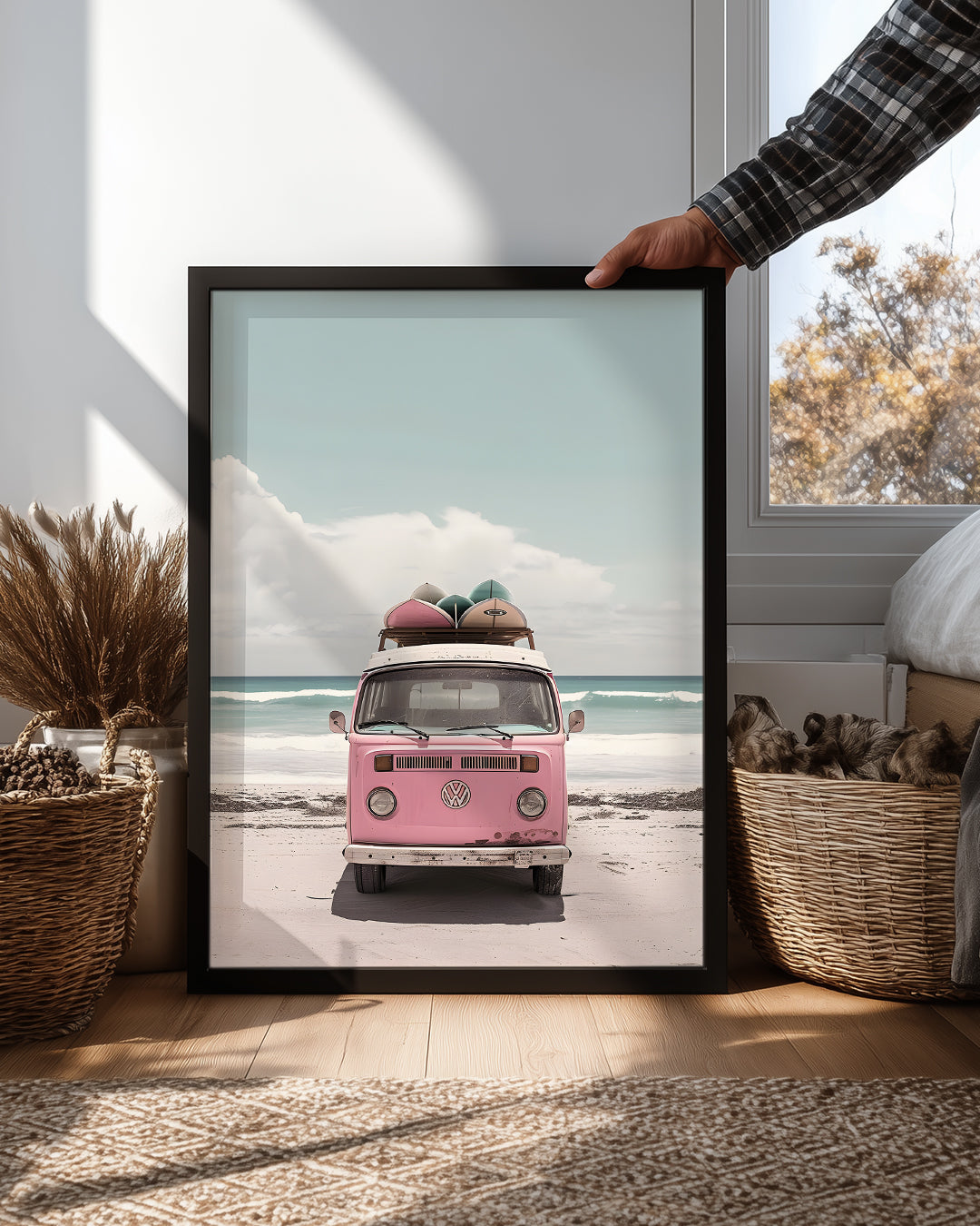 Sahilde Pembe Araba Poster Tablosu