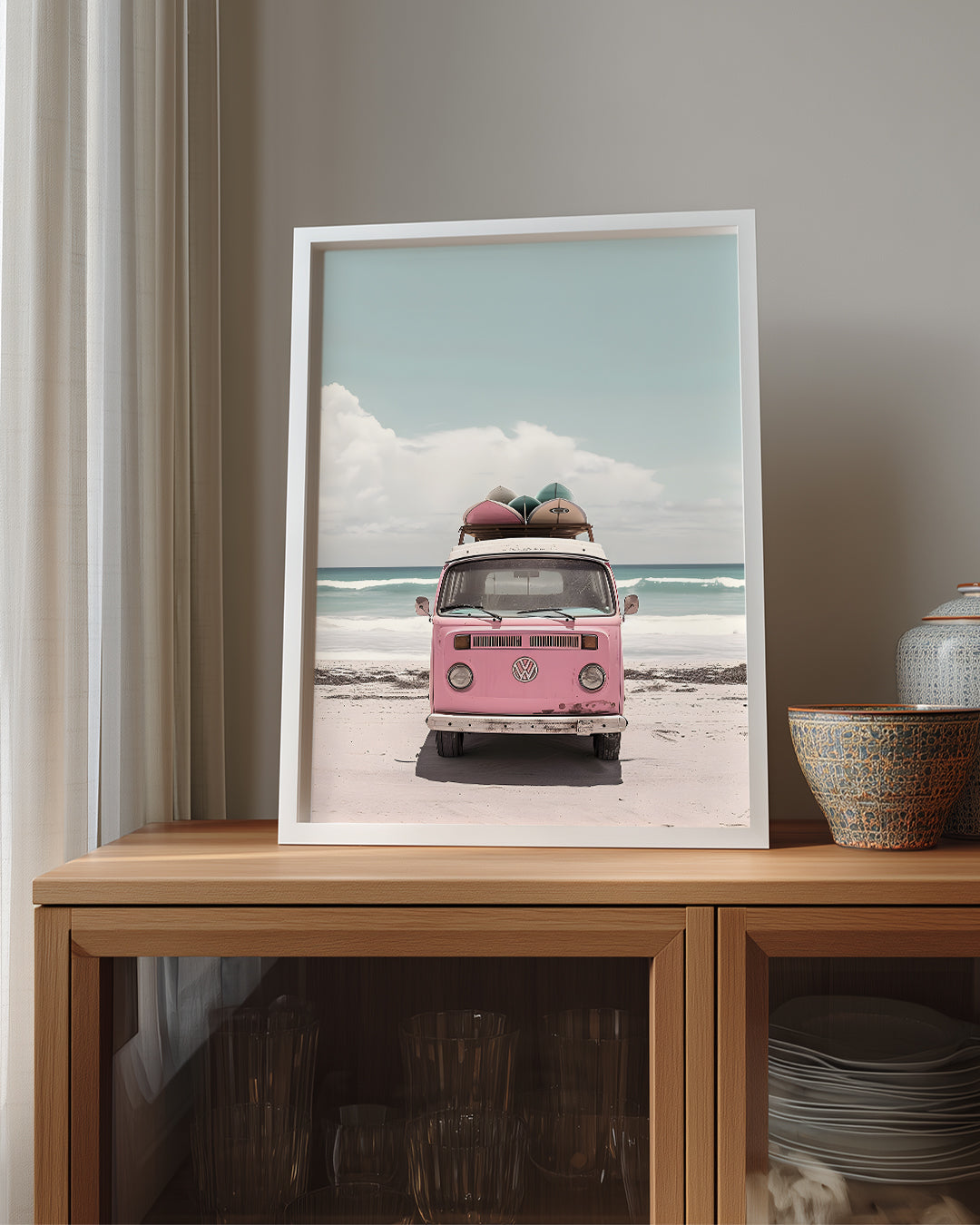 Sahilde Pembe Araba Poster Tablosu