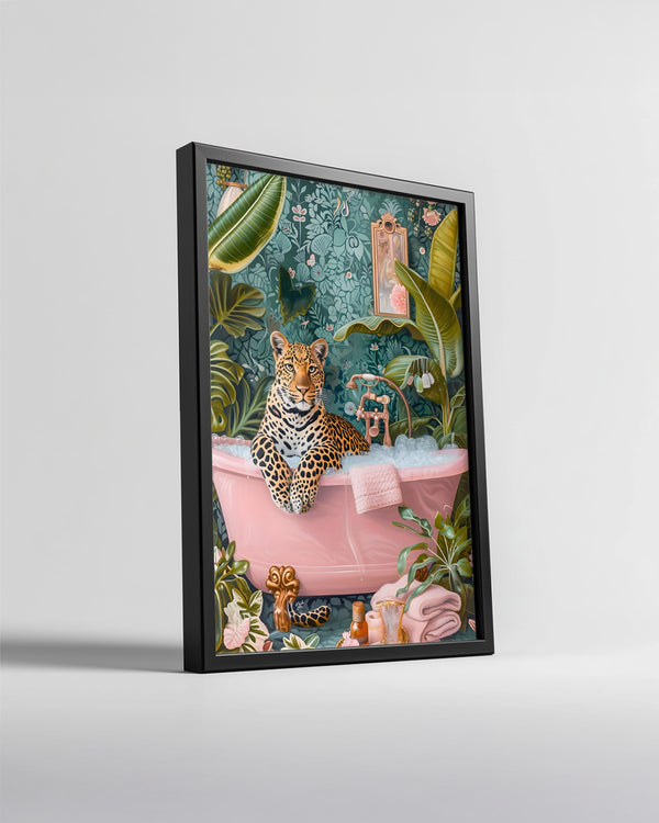 Siyahlı Leopar Küvet - Şık Banyo Manzarası Poster Tablosu