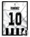 Siyah Beyaz Yeni Sezon Forma Arkası İsimli Numaralı Poster Tablo — siyah çerçeve, ön görünüm