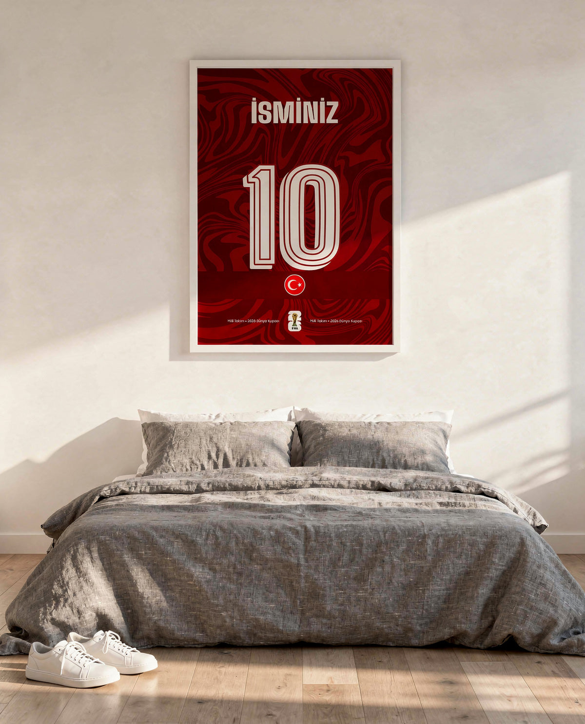 Türkiye Milli Takım Forma Arkası İsimli Numaralı Poster Tablo — beyaz çerçeve, yatak odasında