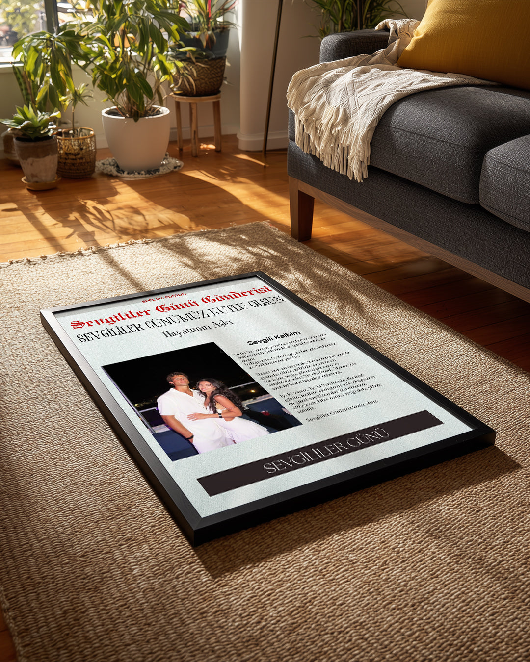 Sevgililer Günü Gazete Manşet Tasarımlı Poster Tablosu