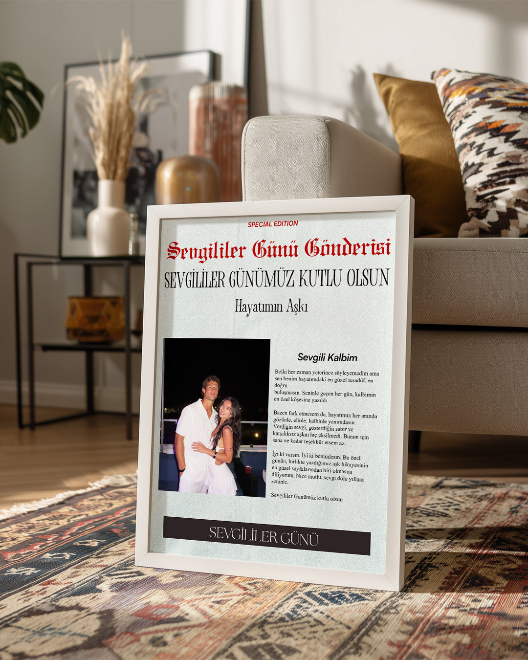 Sevgililer Günü Gazete Manşet Tasarımlı Poster Tablosu