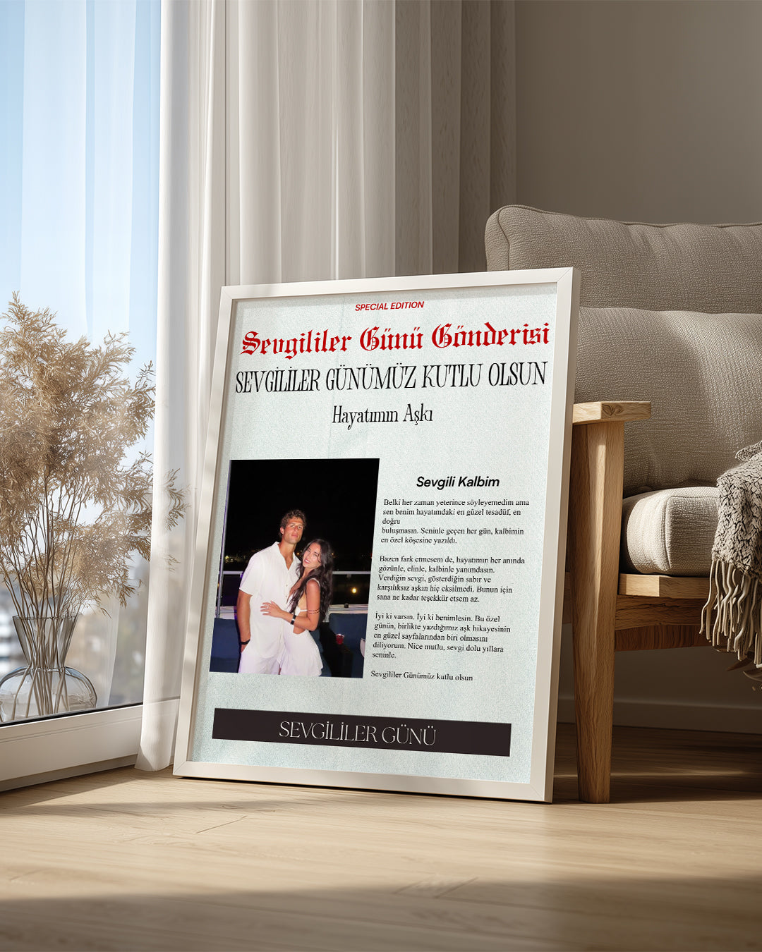Sevgililer Günü Gazete Manşet Tasarımlı Poster Tablosu
