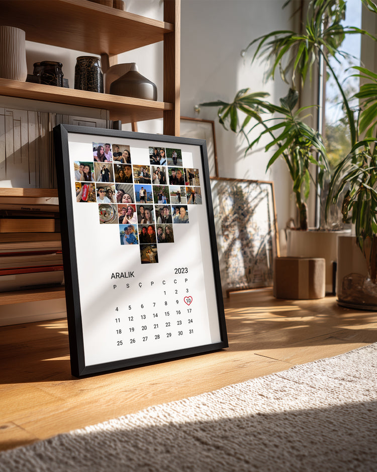 Fotoğraflı Ve Tarihli Kalp Şeklinde Poster Tablo